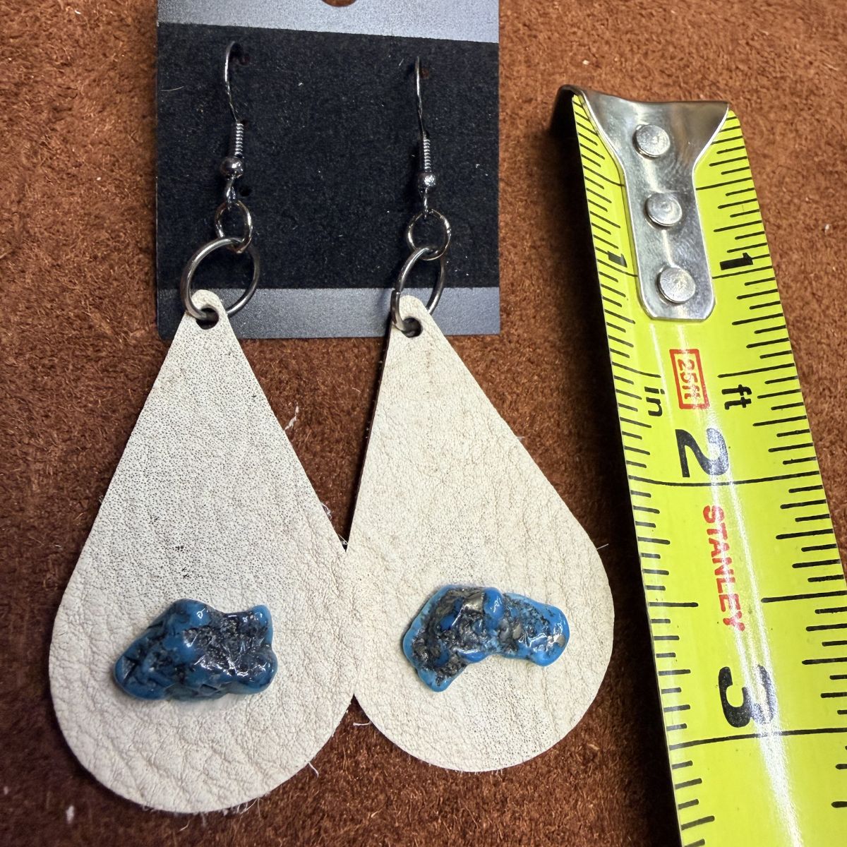 Tan & White Raw Hide Leather Teardrop Earrings with Real Turquoise Nuggets on Titanium Black Ear Wires - Image 2