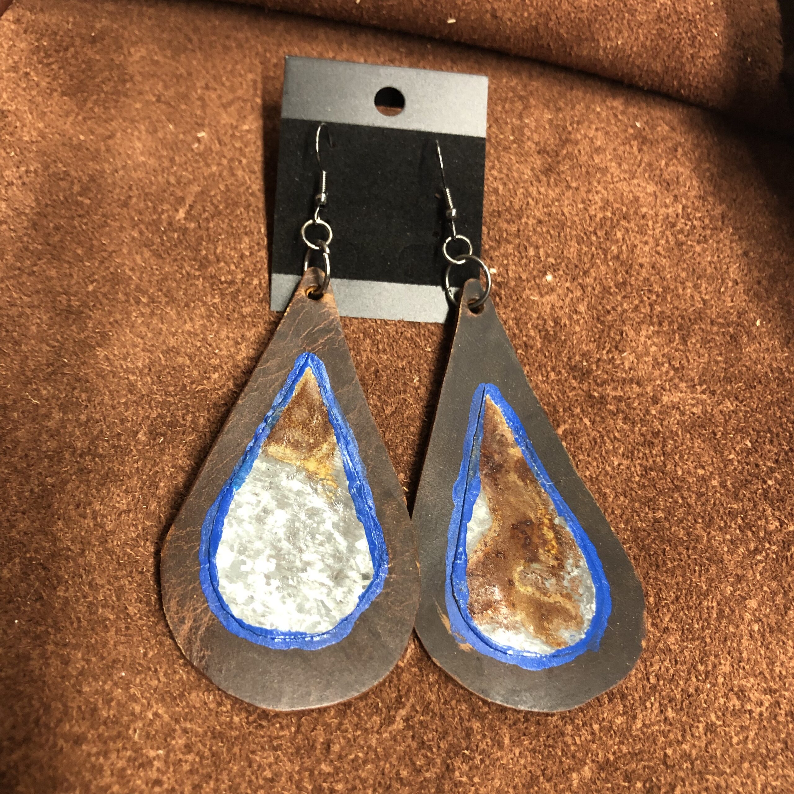 Distressed Leather 3inch Teardrop Earrings with Rustic Metal Teardrops on Titanium Black ear wires