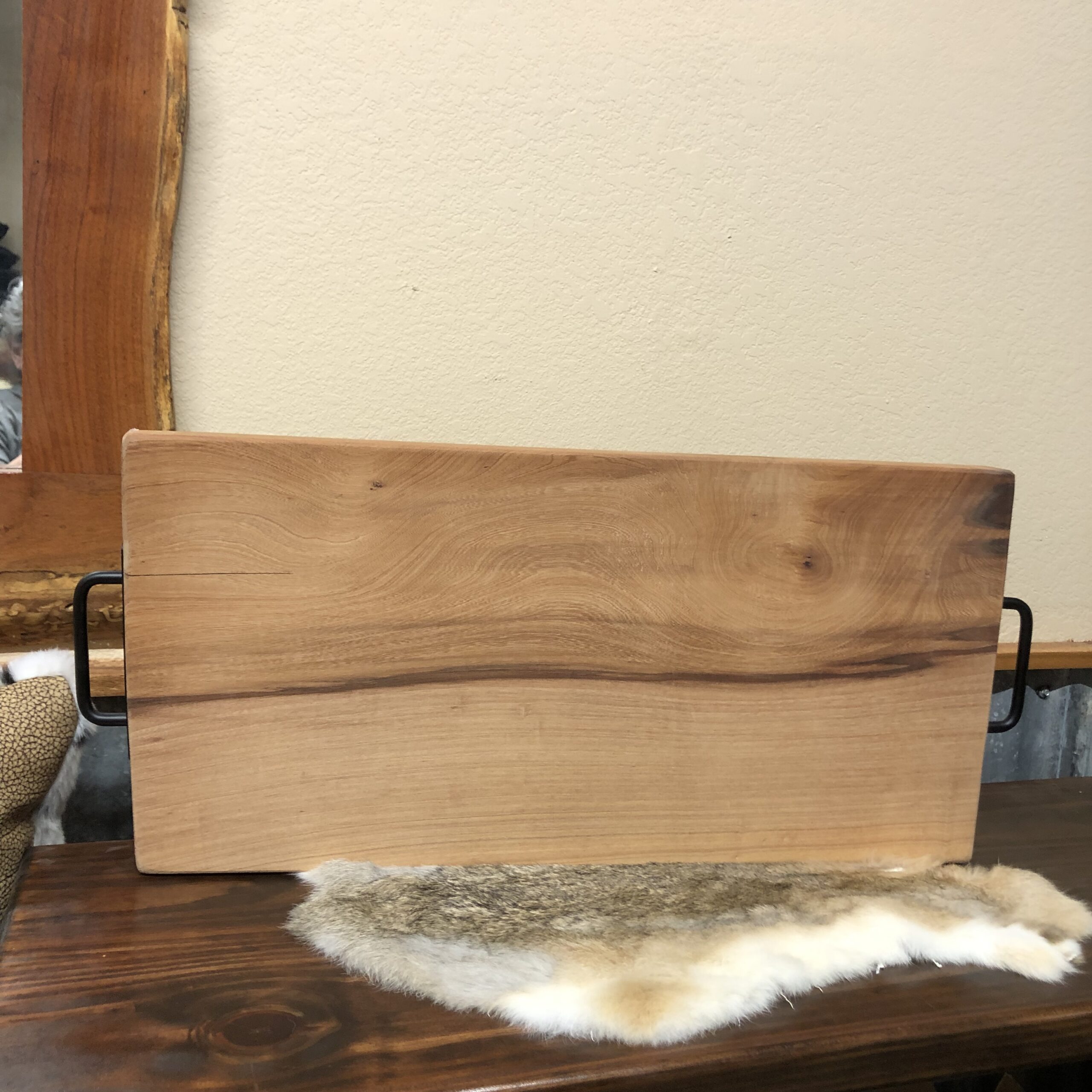Pecan Wood Cutting Board with Black Handles & Feet